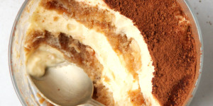 Beitragsbild des Blogbeitrags Cremiges Tiramisu (mein Lieblingsrezept)