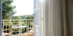 Beitragsbild des Blogbeitrags Tested by FYT: Alonissos Beach Bungalows & Suites Hotel – Griechenland-Urlaub auf italienisch