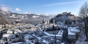 Beitragsbild des Blogbeitrags Driving home for Christmas: 5 Tipps für ein fantastisches Weihnachten
