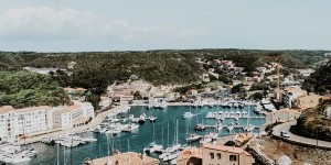 Beitragsbild des Blogbeitrags Von Sardinien nach Korsika – Buongiorno & Bonjour an einem Tag 