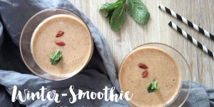 Beitragsbild des Blogbeitrags Winter-Smoothie mit Birnen, Goji-Beeren & Kardamom