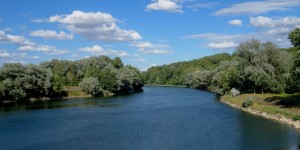 Beitragsbild des Blogbeitrags Von Ingolstadt bis Donaueschingen: 5 Tage und 6 Überraschungen an der Jungen Donau – Biken, Yoga, Sightseeing, Kunst & Natur