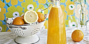 Beitragsbild des Blogbeitrags Vitaminreicher Orangensirup