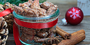 Beitragsbild des Blogbeitrags Gebrannte Mandeln - der süße Weihnachtssnack