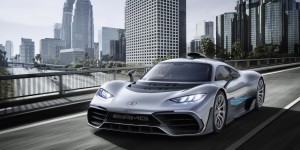 Beitragsbild des Blogbeitrags Mercedes-Benz-Museum zeigt ein halbes Jahrhundert AMG