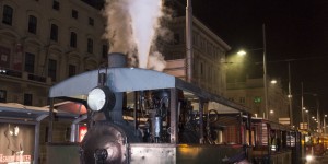 Beitragsbild des Blogbeitrags 150 Jahre Wiener Tramway – Große Oldtimer-Parade am Ring 
