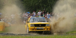 Beitragsbild des Blogbeitrags Historische Rallye-Boliden geben in der Eifel Gas