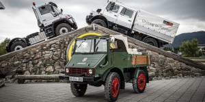 Beitragsbild des Blogbeitrags Im Rückspiegel: Unimog – der Alleskönner wird 70