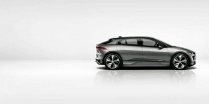 Beitragsbild des Blogbeitrags Einladung zur Vienna Autoshow mit Clubabend Ost in der Luftburg