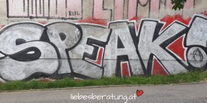 Beitragsbild des Blogbeitrags Beziehungsstreit ohne Worte – so wird die Kluft zwischen Paaren immer größer