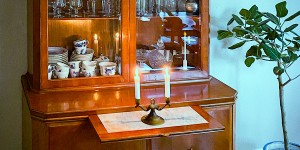 Beitragsbild des Blogbeitrags Der Schrank der Schränke aus den 1940er Jahren