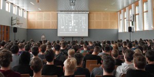 Beitragsbild des Blogbeitrags „Technik wird Teil der Lösung sein“