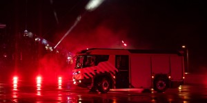 Beitragsbild des Blogbeitrags Ars Electronica Solutions inszeniert das Feuerwehrfahrzeug der Zukunft