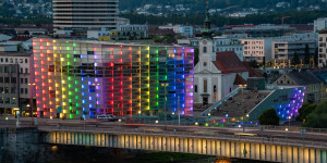 Beitragsbild des Blogbeitrags Juni 2021: Preise, Ausstellungen, Konzerte