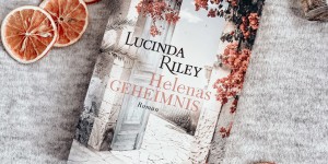 Beitragsbild des Blogbeitrags Rezension – Helenas Geheimnis 