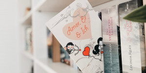 Beitragsbild des Blogbeitrags Rezension – Amor, Er und Ich