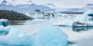 Beitragsbild des Blogbeitrags Bootstour auf dem Jökulsárlón Gletschersee 