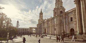 Beitragsbild des Blogbeitrags Wunderschönes Arequipa – Tag 2 im Peru Urlaub 