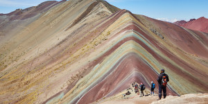 Beitragsbild des Blogbeitrags Kallpa Adventures // Tour zum Rainbow Mountain 