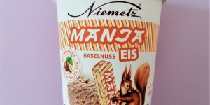 Beitragsbild des Blogbeitrags NIEMETZ - MANJA EIS: MIT ORIGINAL MANJA CREME, SCHMECKT ES WIRKLICH WIE DIE RIEGEL? 