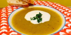 Beitragsbild des Blogbeitrags Fenchelsuppe mit Curry 