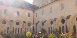 Beitragsbild des Blogbeitrags Zu Gast im Stift Lilienfeld: Unterwegs im Klösterreich von Niederösterreich.