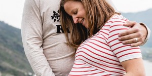 Beitragsbild des Blogbeitrags Ausflug in die Wachau (mit Babybauch Foto-Shooting). 