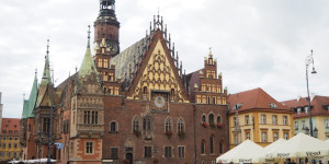 Beitragsbild des Blogbeitrags Städtetrip nach Breslau & Besuch der Friedenskirche in Swidnica 