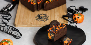 Beitragsbild des Blogbeitrags Halloween-Cheesecake … (vegan)