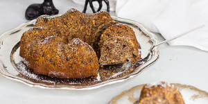Beitragsbild des Blogbeitrags Keksreste-Gugelhupf … (vegan)