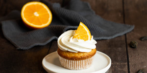 Beitragsbild des Blogbeitrags Orange-Tonkabohnen-Cupcakes … (vegan)