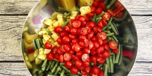 Beitragsbild des Blogbeitrags Kartoffel-Fisolen-Salat