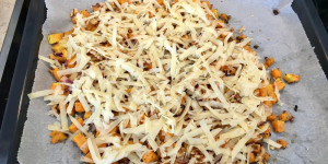 Beitragsbild des Blogbeitrags Kürbis mit Käse überbacken (ab Stabilisierungsphase grün)
