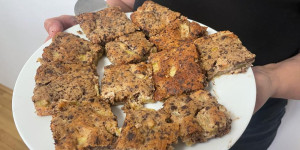 Beitragsbild des Blogbeitrags Schoko-Rhabarber-Kuchen (grün - ab Stabilisierungsphase)