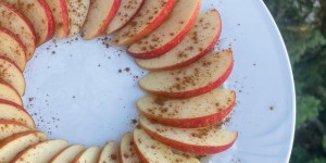 Beitragsbild des Blogbeitrags Apfel mit Zimt (grün)