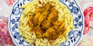 Beitragsbild des Blogbeitrags Hendlgulasch