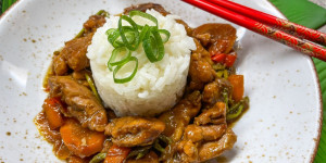 Beitragsbild des Blogbeitrags Huhn Chop Suey