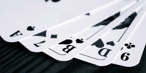 Beitragsbild des Blogbeitrags 4 ungewöhnliche Erfolgsgeheimnisse des Poker-Weltmeisters Fedor Holz