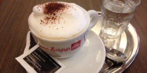 Beitragsbild des Blogbeitrags Klassisches Kaffeehaus-Frühstück im Café Wagner