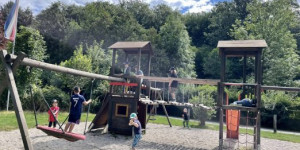 Beitragsbild des Blogbeitrags Spiel und Sport in “The Allrounder-Camps”