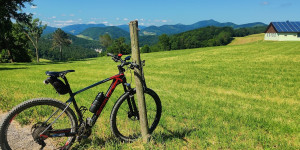 Beitragsbild des Blogbeitrags 29.6.23 - Helenental-Pfarrkogel-Neuhaus-Schwarzensee-Groisbach