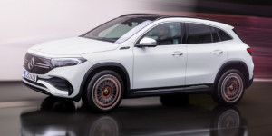 Beitragsbild des Blogbeitrags Mercedes EQA Weltpremiere – jetzt passts!