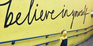 Beitragsbild des Blogbeitrags RESILIENZFAKTOREN für Kinder: Freunde