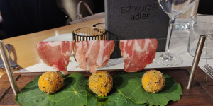 Beitragsbild des Blogbeitrags Schwarzer Adler