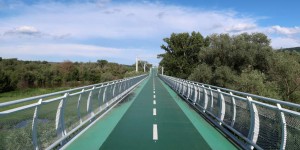Beitragsbild des Blogbeitrags GRENZTOUR im MARCHFELD: wo Österreichs Geschichte beginnt