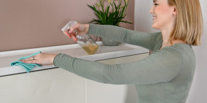 Beitragsbild des Blogbeitrags Woman: ‘3 Tipps für den Frühjahrsputz 