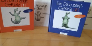 Beitragsbild des Blogbeitrags Kindergarten und Emotionen: Ein Dino zeigt Gefühle 