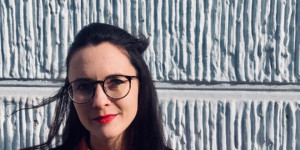 Beitragsbild des Blogbeitrags Weil ich ein Mädchen bin? Im Gespräch mit Sandra Folie