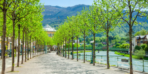 Beitragsbild des Blogbeitrags Salzkammergut Bad Ischl - Sehenswürdigkeit Traun-Kai und Esplanade 