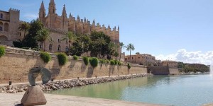 Beitragsbild des Blogbeitrags 6 Mallorca Sehenswürdigkeiten mit nur einem Ausflug bequem mit dem Mietwagen